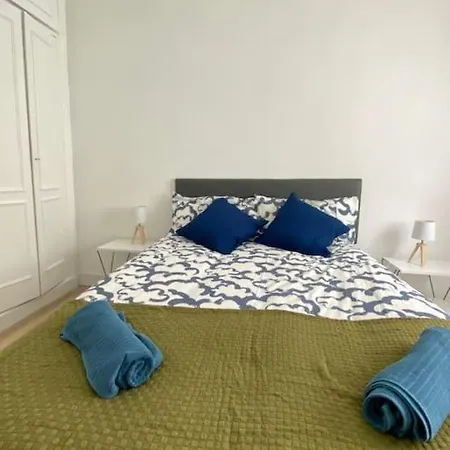 Апартаменти Precioso Piso En Deusto *