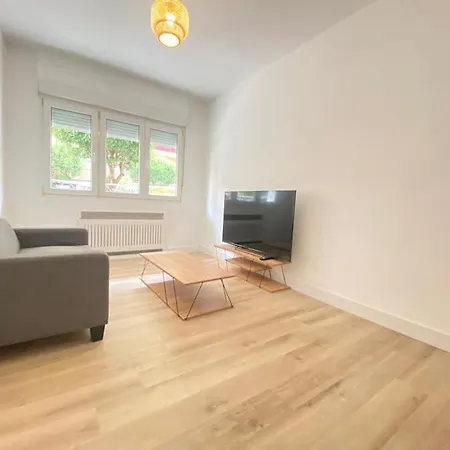 Precioso Piso En Deusto ビルバオ